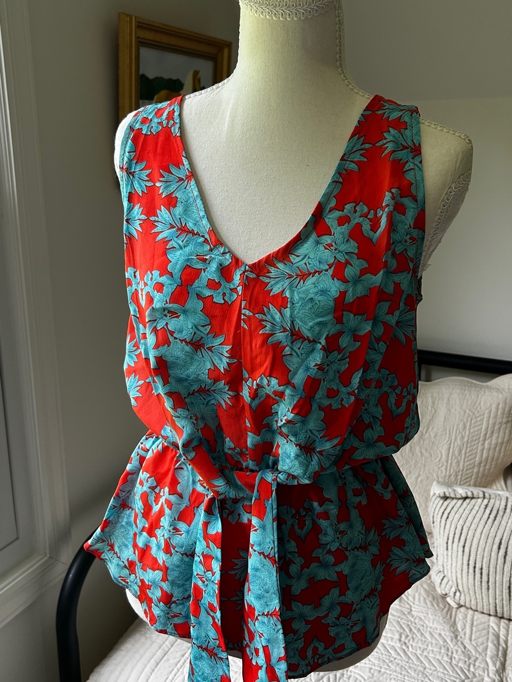 Myne Red Floral Silk V-Neck Tie-Waist Top with Teal Leaves